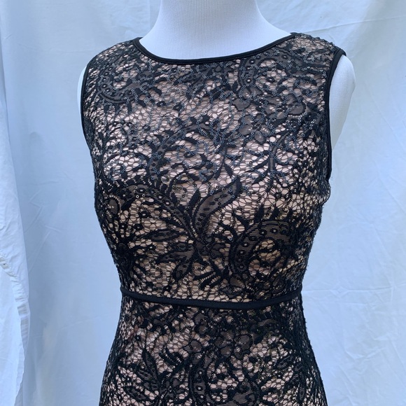 Elegant NW Nightway dress🌺 - Picture 3 of 5